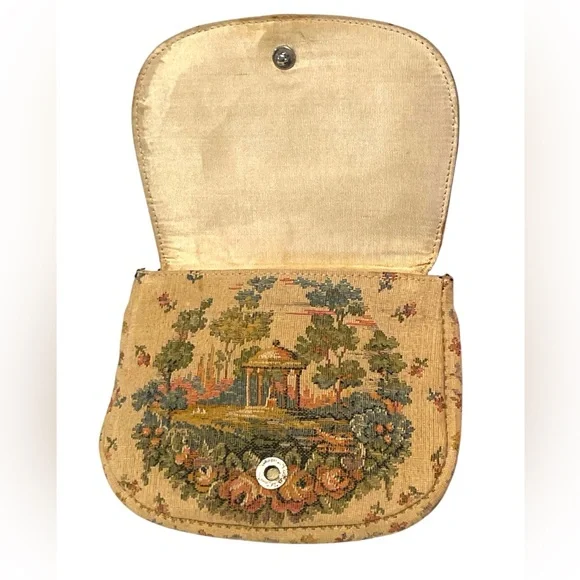 Vintage Elegant Tapestry Small Clutch Bag - Picture 3 of 9